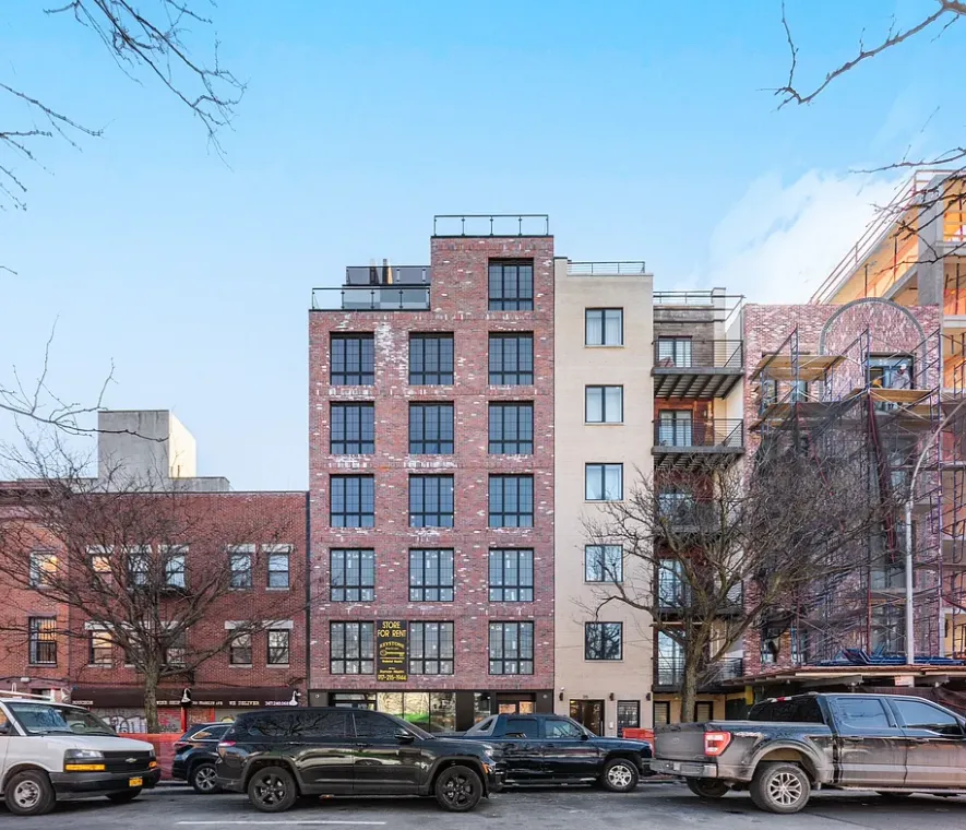New Construction Roofing at 311 Franklin Avenue, Brooklyn, NY 11238